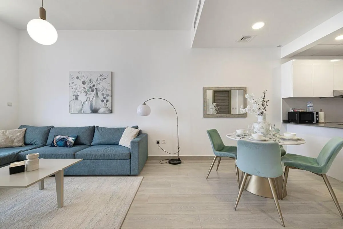 Luxury One-Bedroom Apartment In Bloom Heights Dubai