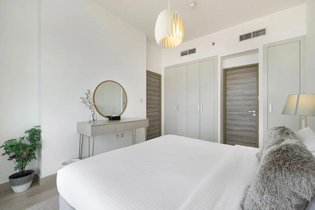 Luxury One-Bedroom Apartment In Bloom Heights Dubai