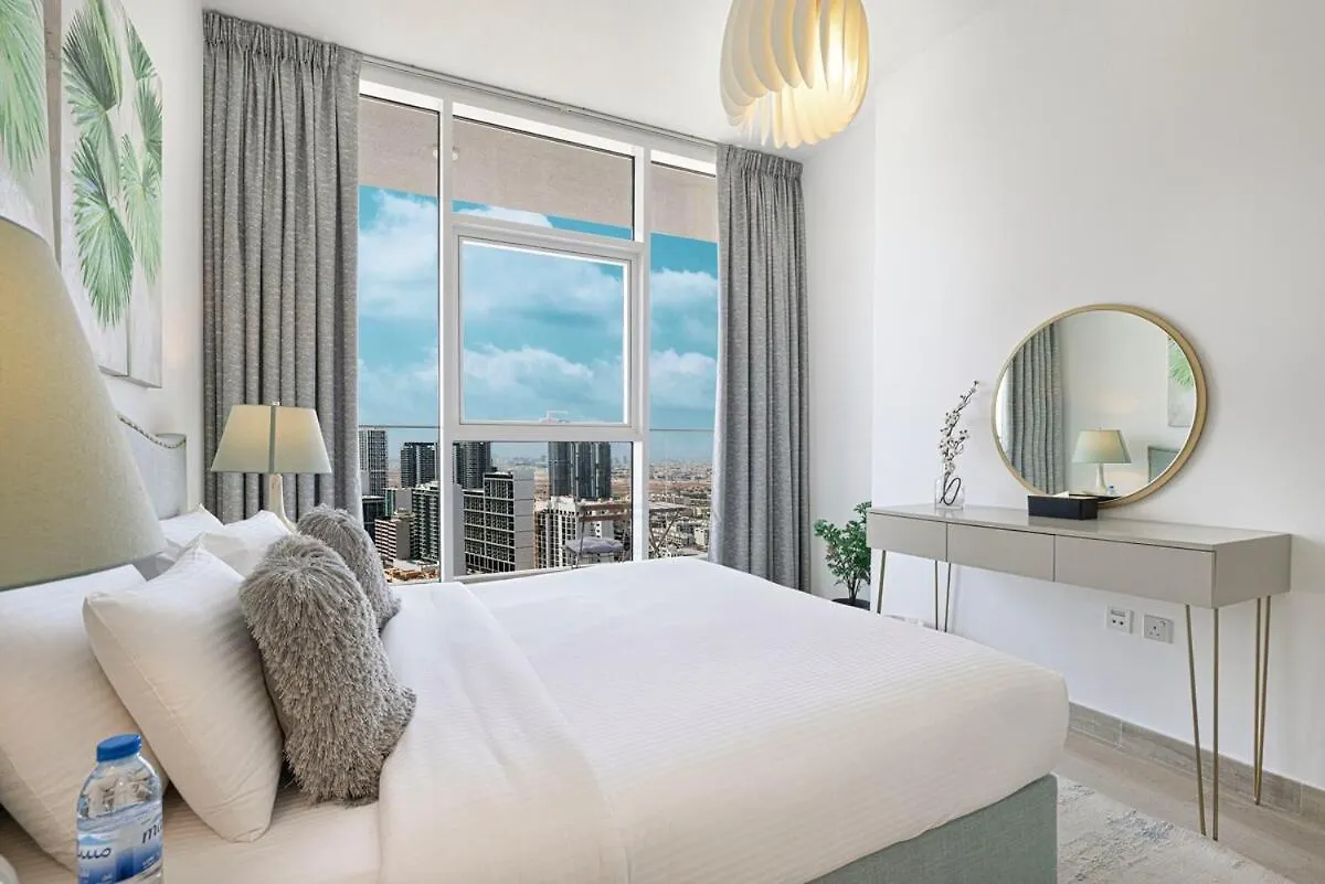 Luxury One-Bedroom Apartment In Bloom Heights Dubai